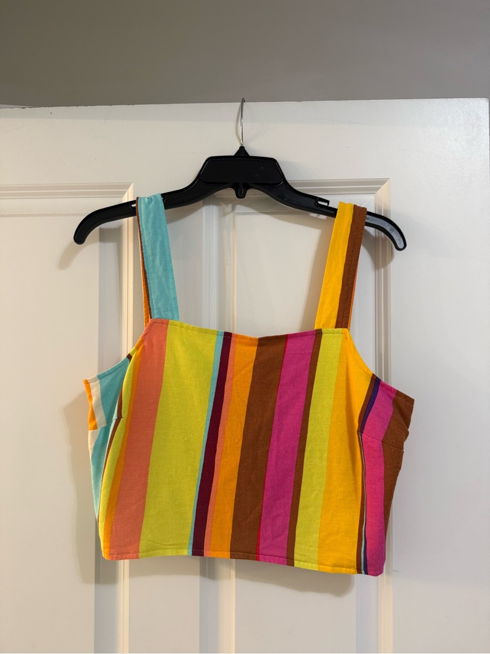 GB Striped Multi-Color Cropped Tank Top size large